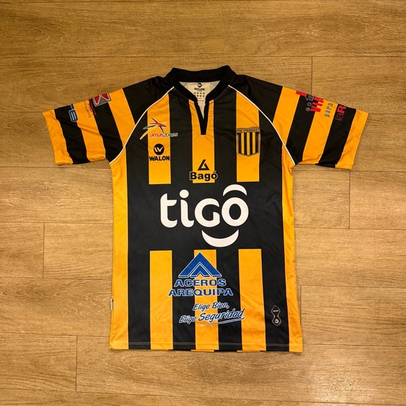 walon Other - WALON THE STRONGEST 2015 HOME JERSEY black and yellow football shirt Size M